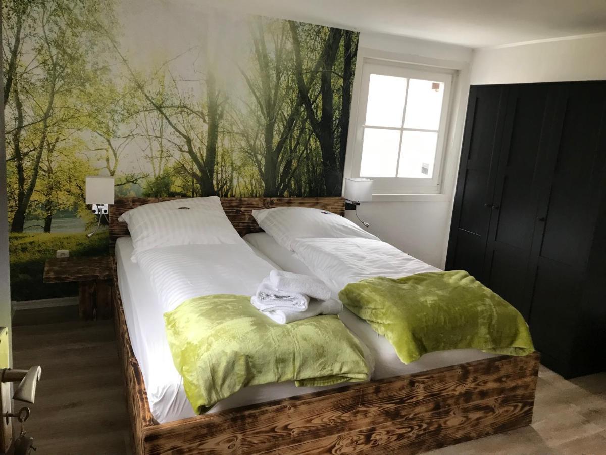 Schoneberg  Landgasthof Zum Dorfkrug מראה חיצוני תמונה