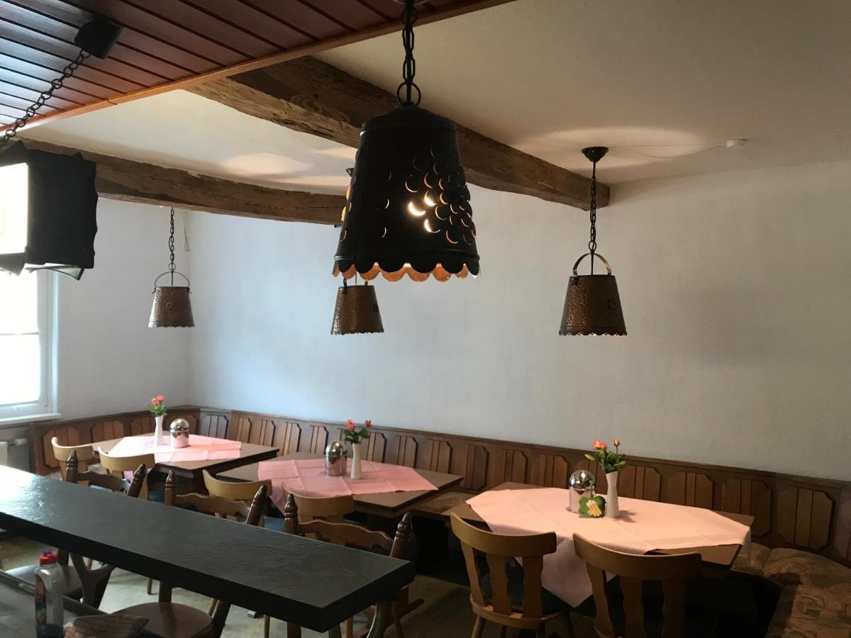 Schoneberg  Landgasthof Zum Dorfkrug מראה חיצוני תמונה